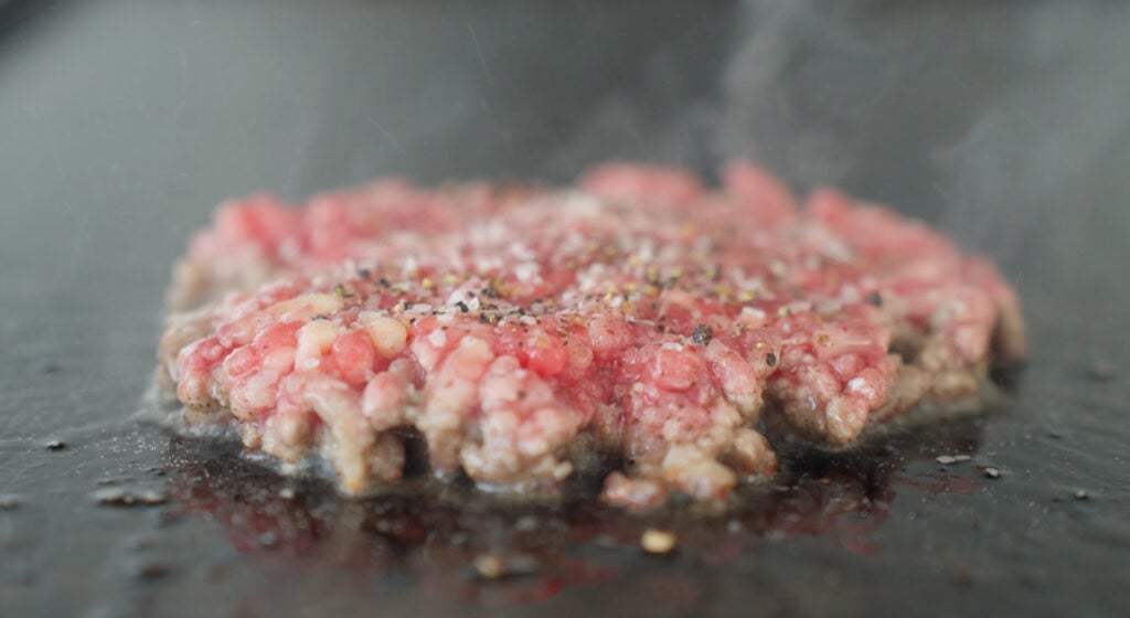 seasoned burger patty
