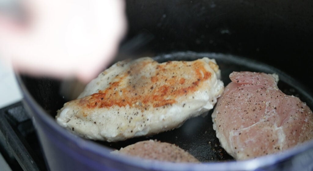 searing the chicken