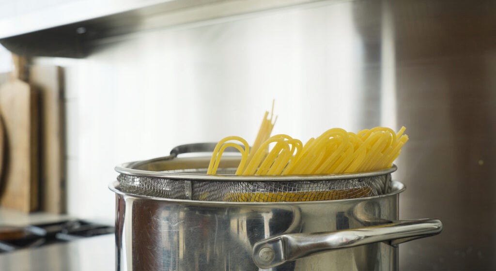Cooking pasta in boiling water