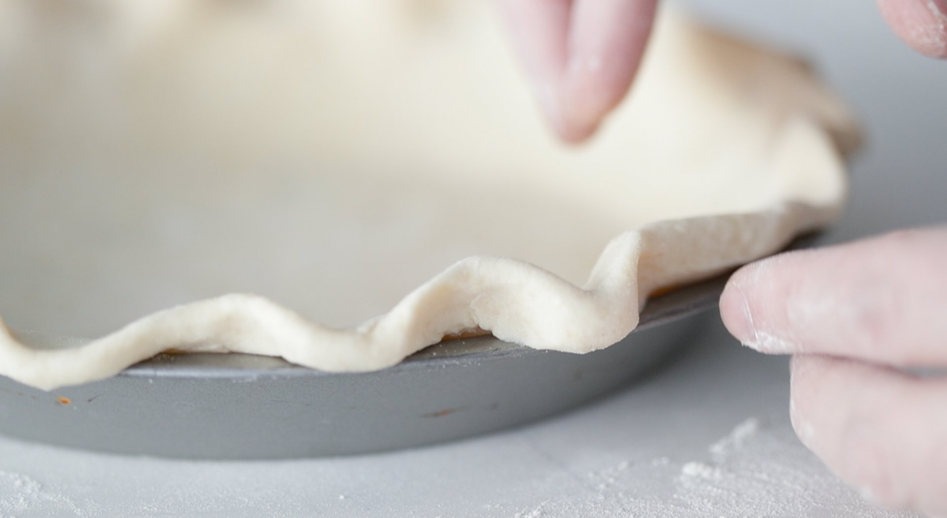 forming pie dough