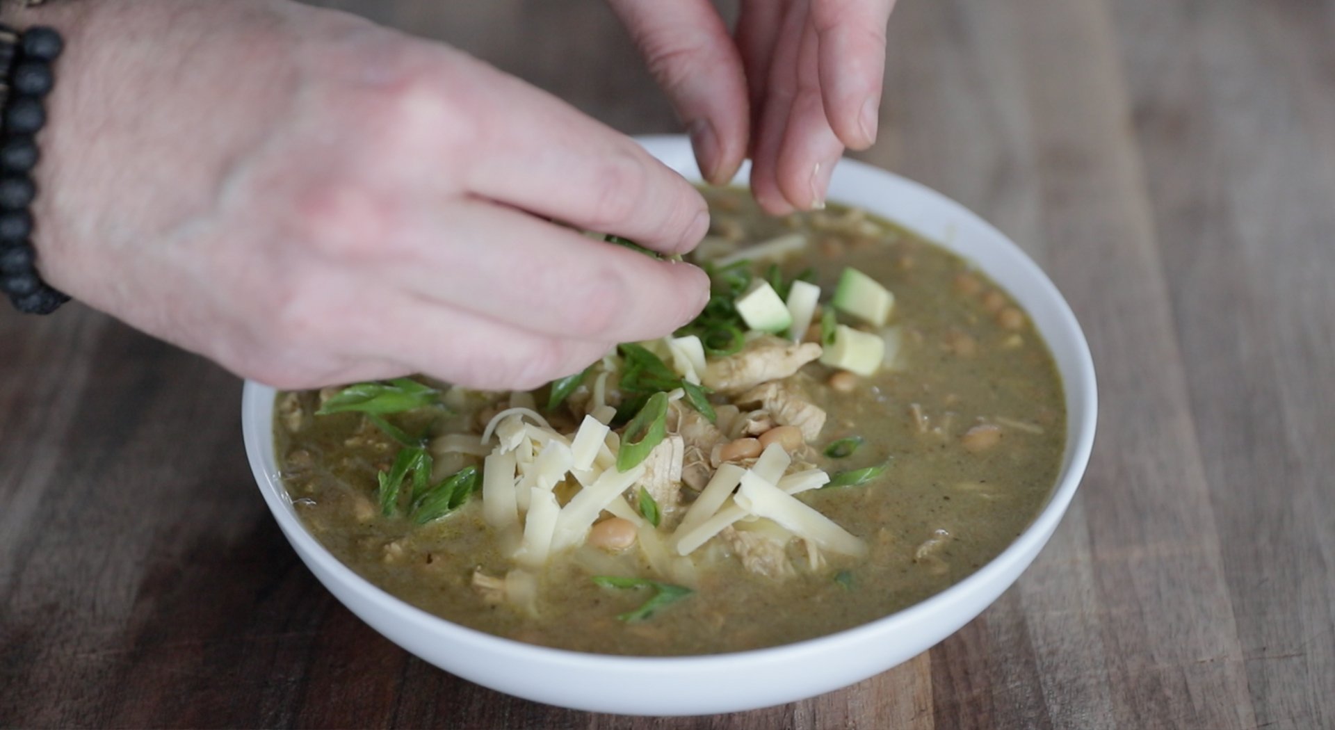 garnishing chicken chili