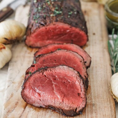 slices of roasted beef tenderloin