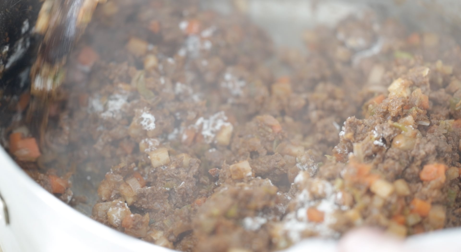 making a roux for cottage pie