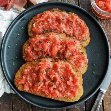 Tomato bread
