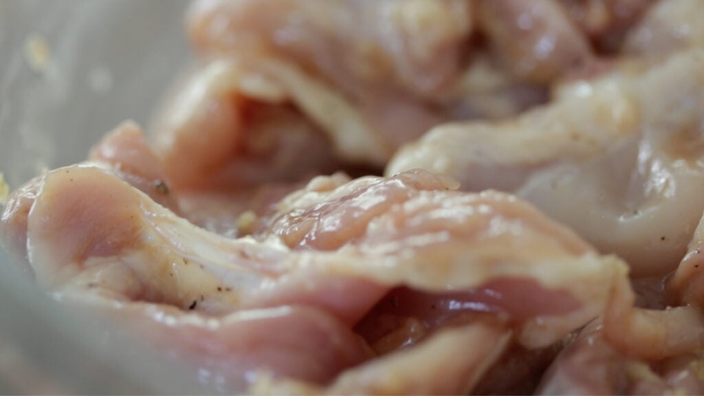 coating chicken in corn starch