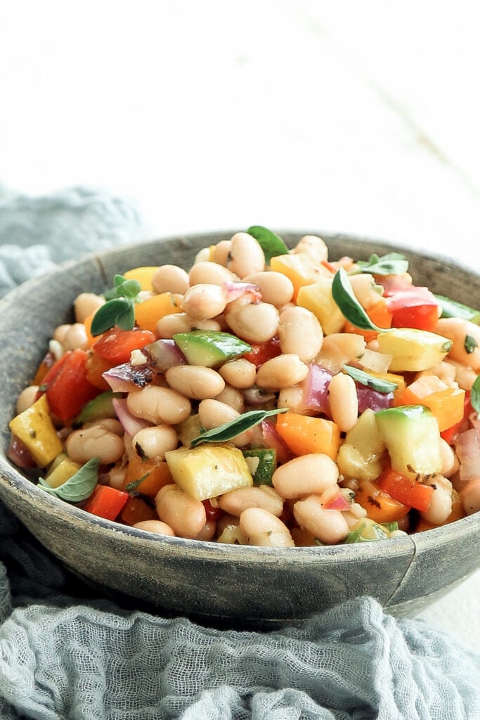 MEDITERRANEAN BEAN SALAD