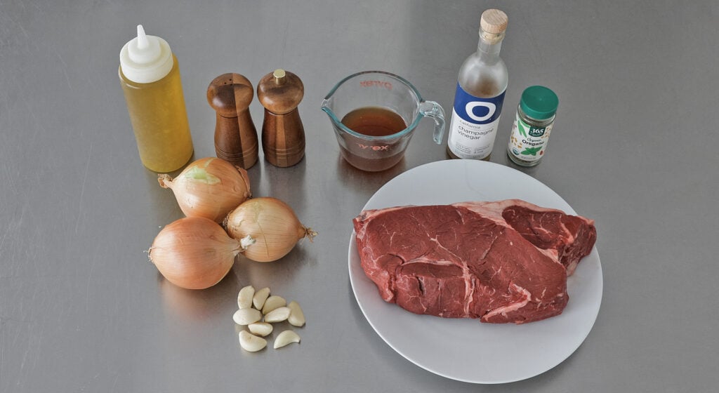 Bistek encabollado ingredients