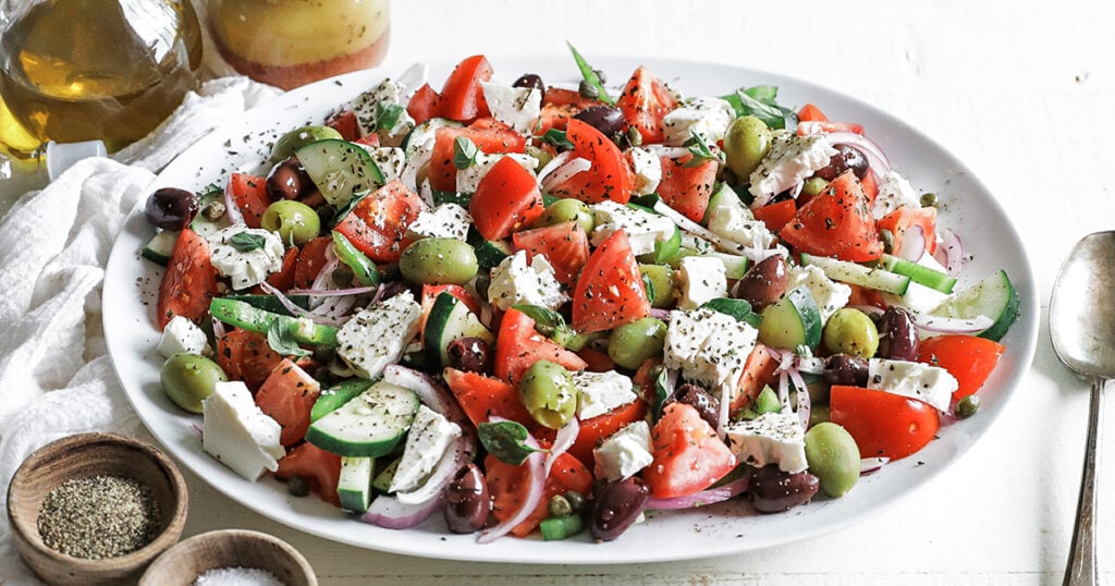 greek salad plated