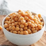 Cooked chickpeas in a bowl