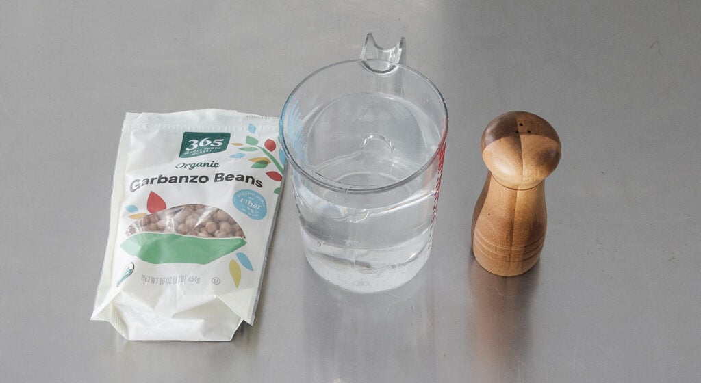 Ingredients for cooking chickpeas