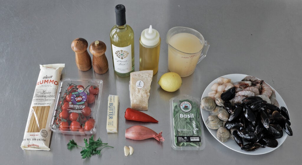 seafood pasta ingredients