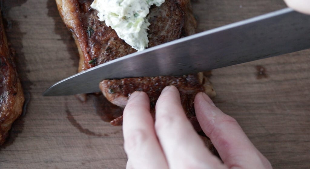 slicing the steak