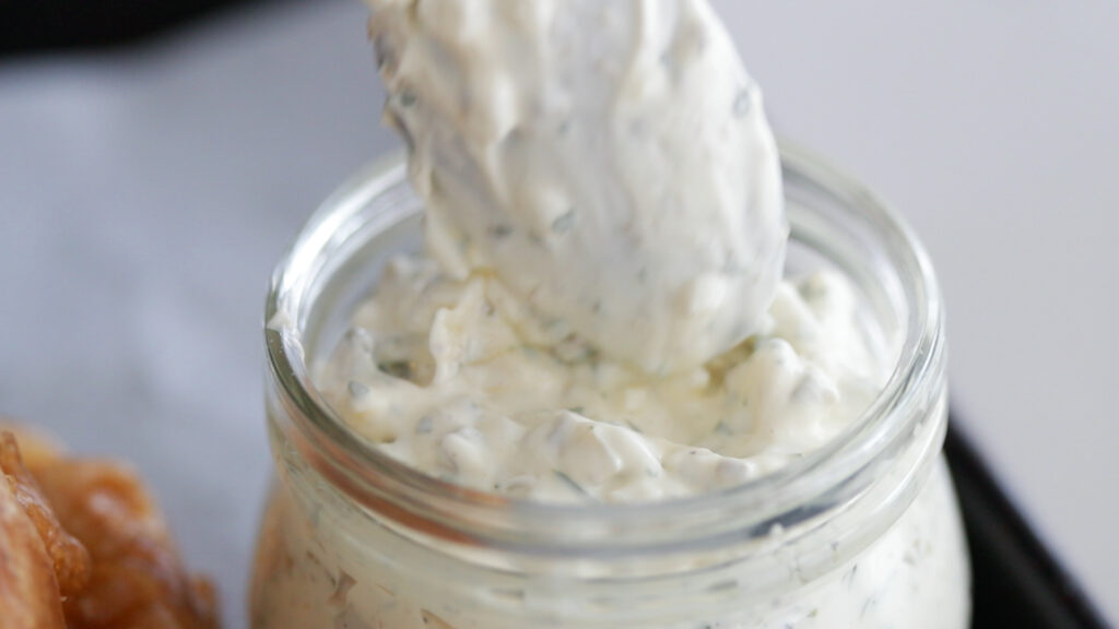 tartar sauce in a jar