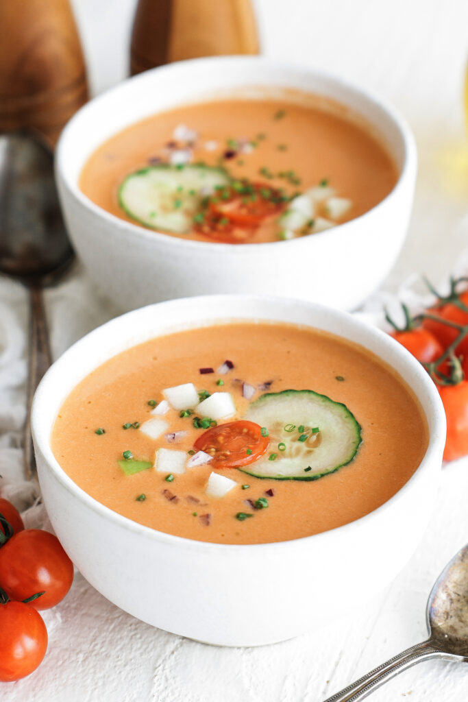 gazpacho serve in two bowls