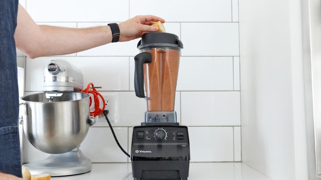 blending the vegetables
