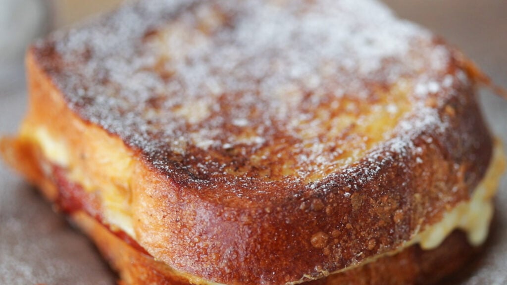 monte cristo sandwich ready on a plate