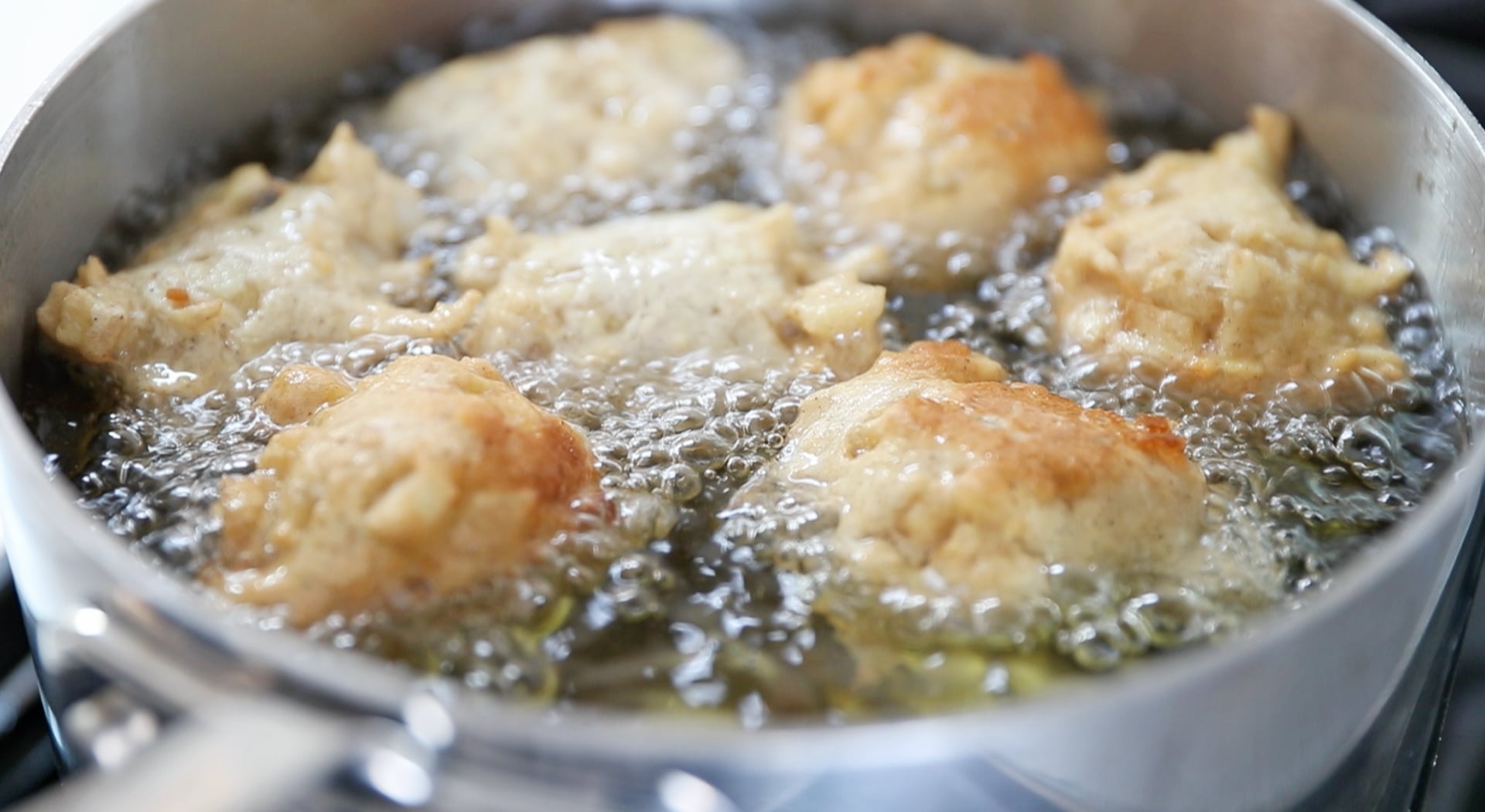 frying apple fritters