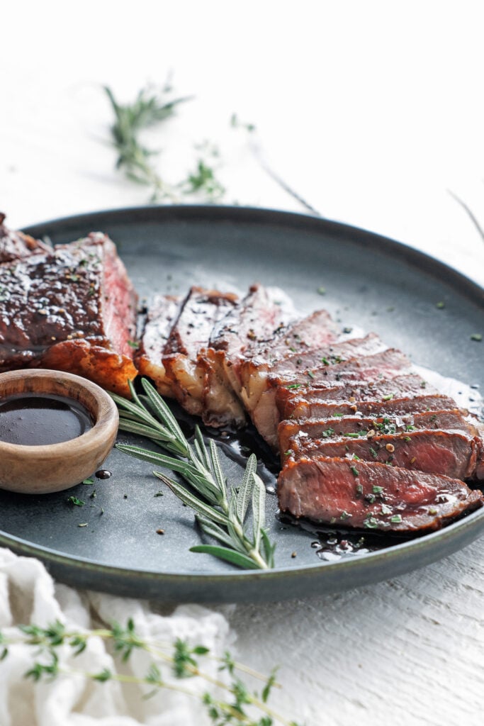 Steak with Red Wine Sauce