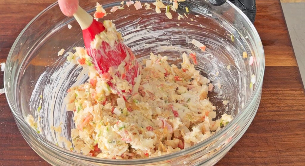 mixed smooth in a bowl for crab rangoon filling